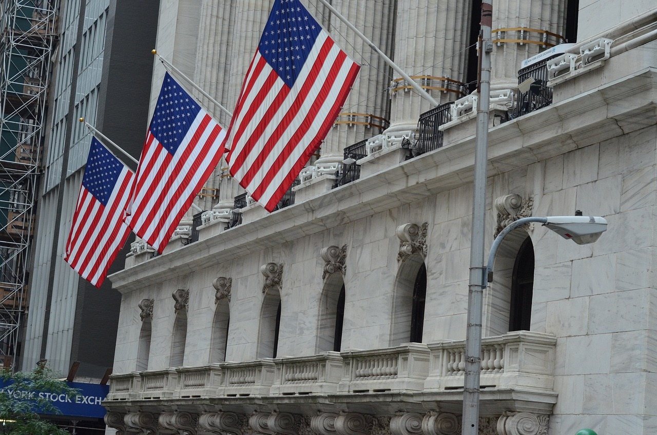 Stocks Shake Off CPI Report and Rally on Lower Oil Prices